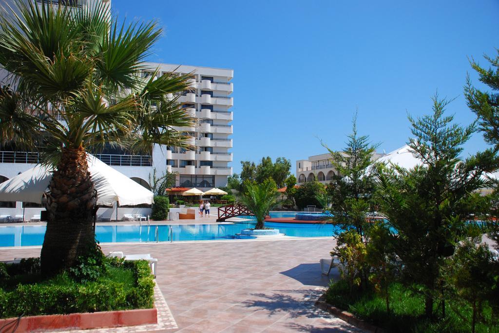 Grand Hotel Temizel Ayvalik Exterior photo